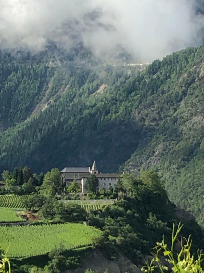 BnB Chantevent Sierre Buitenkant foto